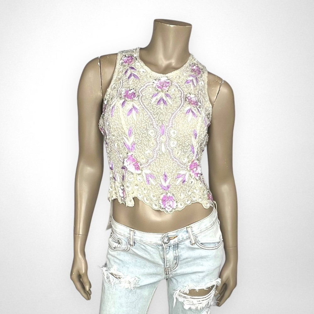 VINTAGE Medium White Beaded and Embroidered Sleeveless Top Party